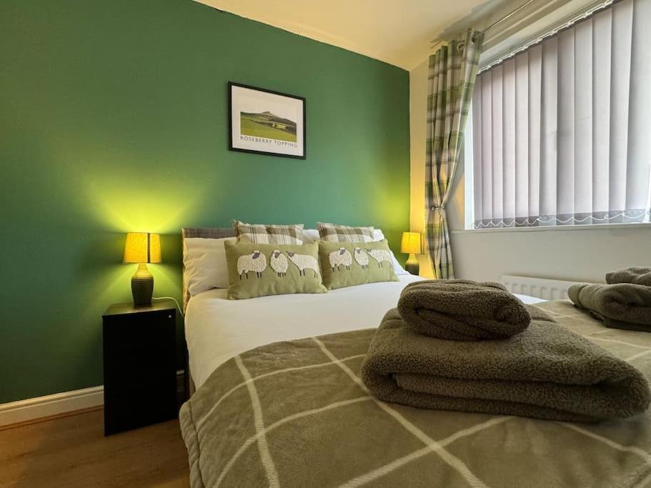Hambleton Hideaway Villa Stokesley Bagian luar foto