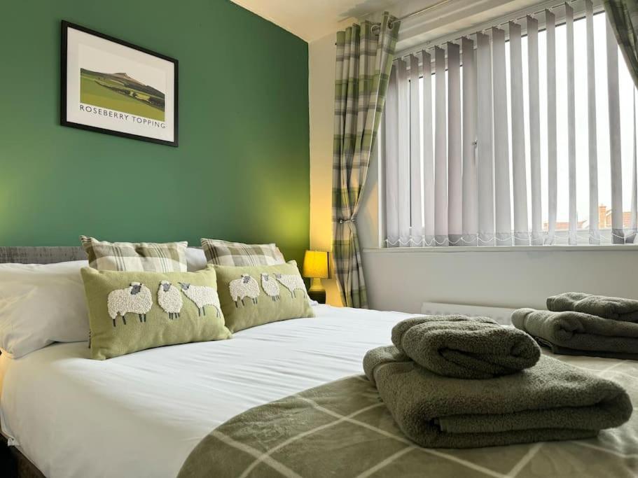 Hambleton Hideaway Villa Stokesley Bagian luar foto