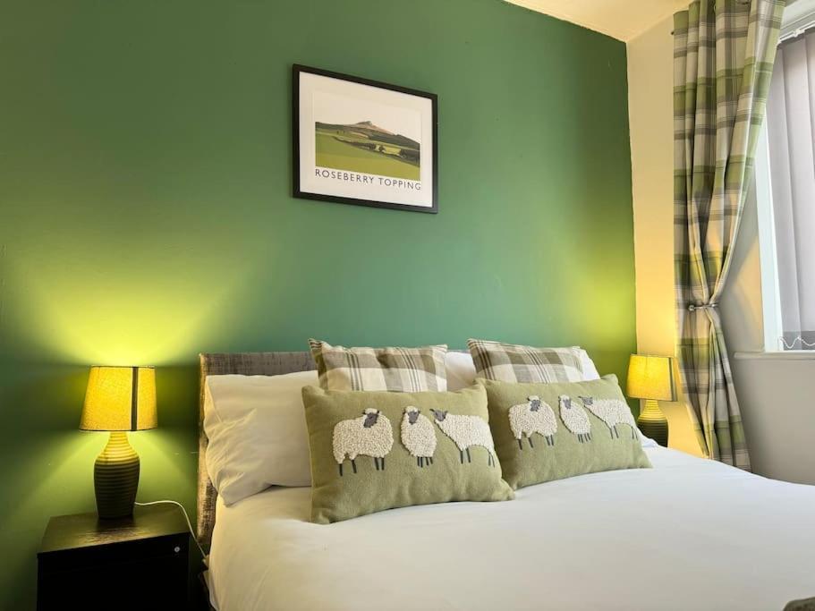 Hambleton Hideaway Villa Stokesley Bagian luar foto
